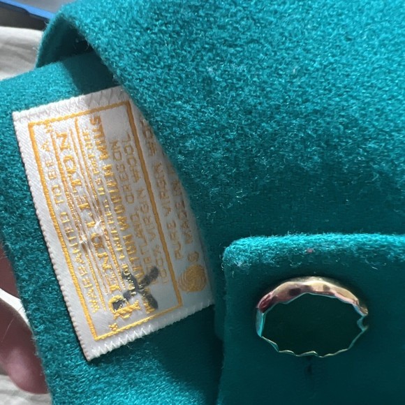 Pendleton Short Blazer 100% Virgin Wool USA Lined Velvet Buttons - Picture 6 of 6